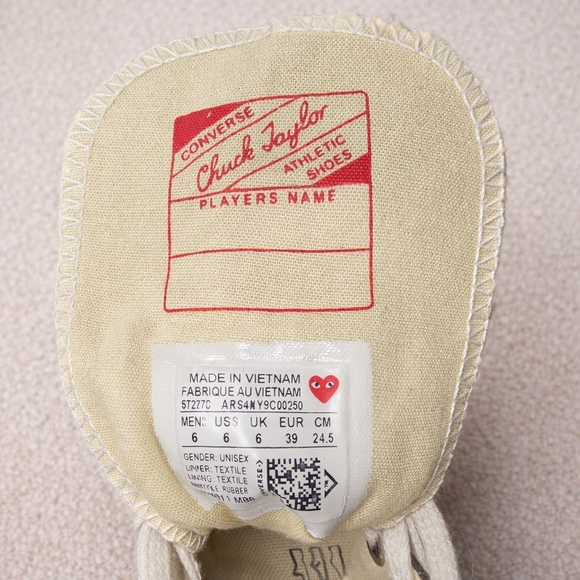 Comme des Garçons PLAY x Converse Chuck Taylor Hi Polka Dot Heart – M6 | W8 - Picture 9 of 10